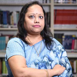Dr Swati Agrawal